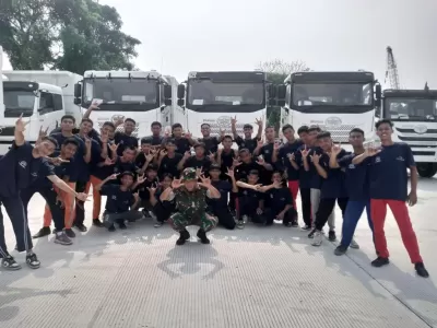 Kelas Industri Gaya Makmur Mobil