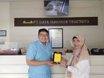 Kelas Industri Gaya Makmur Mobil
