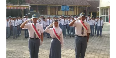Kegiatan Upacara Bendera