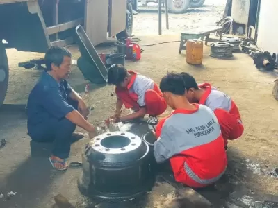 Praktik Kerja Lapangan (PKL)